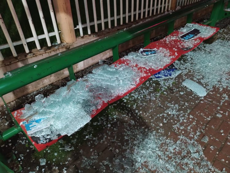 GM prende vândalo em flagrante quebrando pontos de ônibus no centro