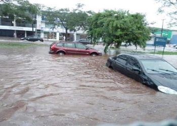 Entrevista: Falta de planejamento urbano é a principal causa de alagamentos em Foz