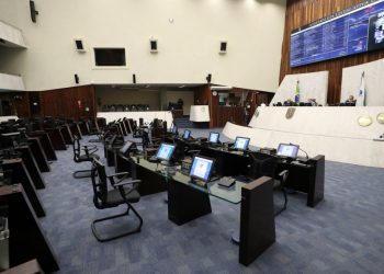 Alterações no Programa Colégio Cívico-Militares seguem para sanção do Poder Executivo