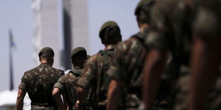 Estão abertas as inscrições para alistamento militar obrigatório