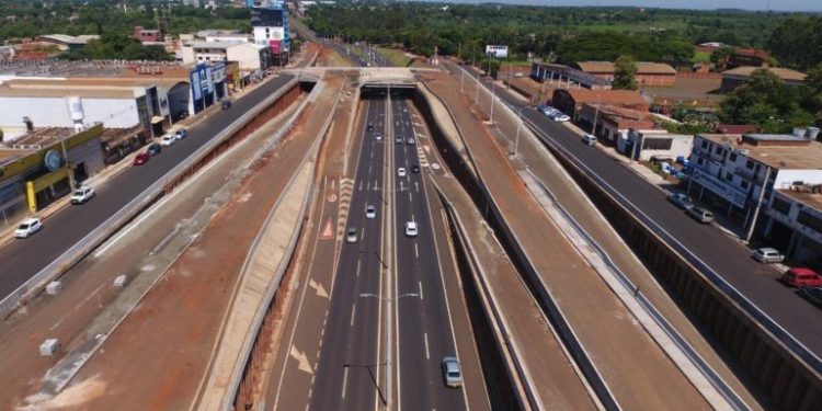 Obras do multiviaduto de Ciudad del Este chega a 80% e dá nova “cara” a cidade