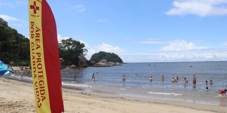Paraná tem redução de 11% nos afogamentos, mas aumento nas mortes