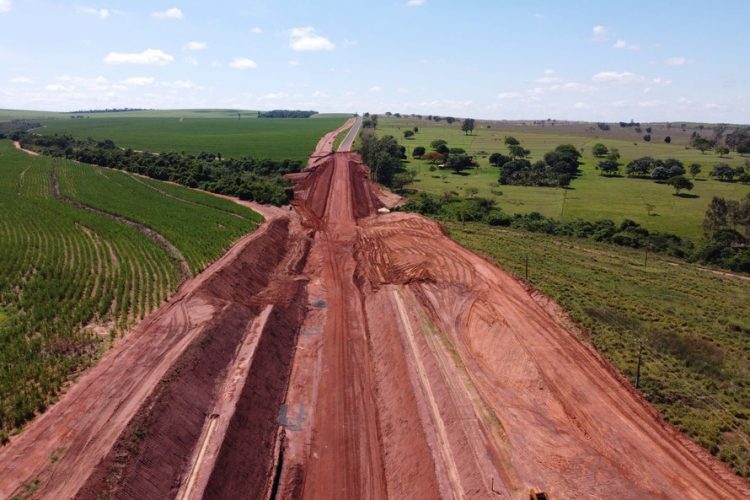 Governo e Itaipu formalizam convênios de R$ 193 milhões para obras em Guaíra e Cascavel