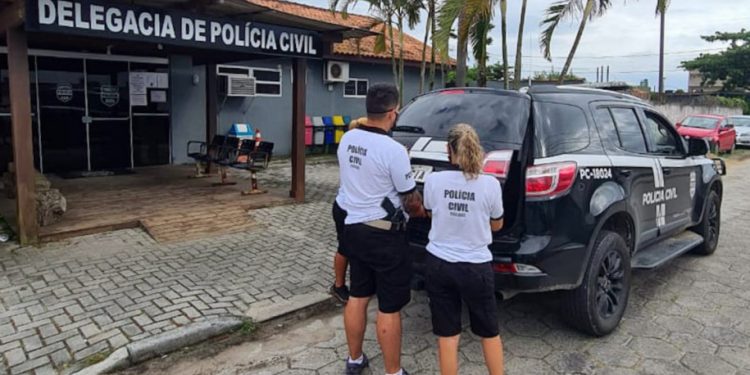 Polícia Civil prende suspeito de estuprar ao menos quatro crianças da família em Pontal do Paraná