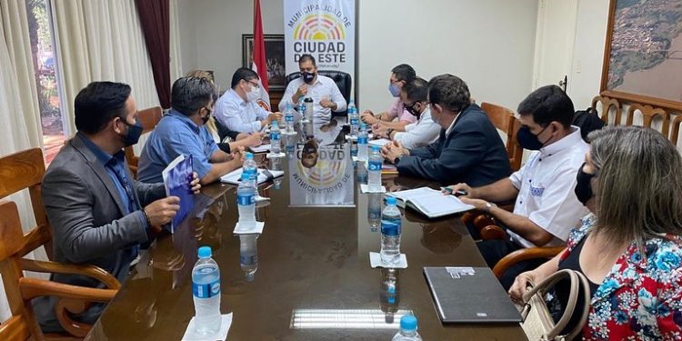 Município de Cidade do Leste se prepara para volta às aulas presenciais