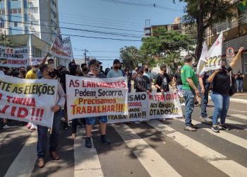 Setor de eventos e gastronomia se manifesta contra novo decreto em Foz do Iguaçu