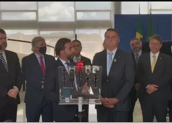 Bolsonaro prevê encontro do Mercosul em Foz do Iguaçu no mês de março