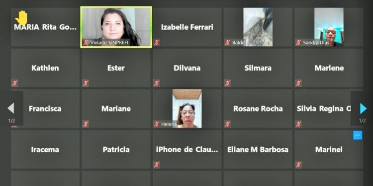 Professores da Rede Municipal de Ensino aprovam estado de greve