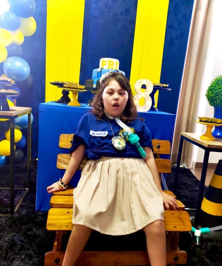 Criança de Medianeira realiza sonho de conhecer Polícia Rodoviária Federal