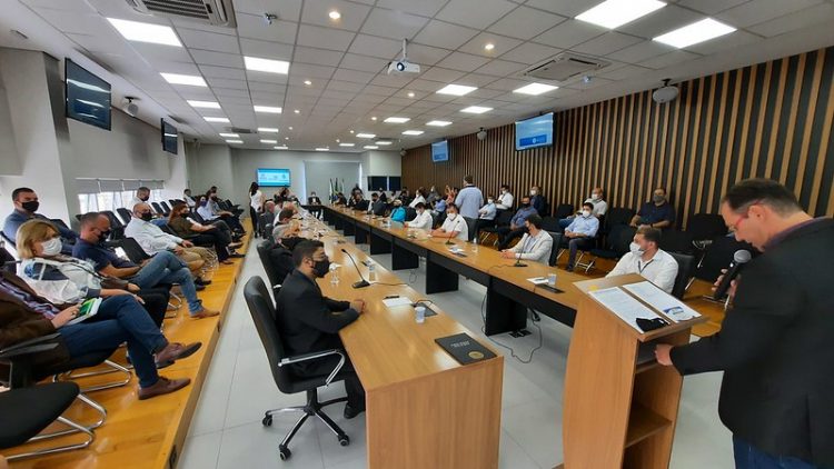 Parceria entre Prefeitura e Invest Paraná visa aumentar investimentos em Foz