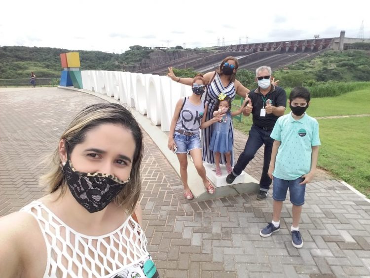 Foz Conhecendo Foz já atendeu 620 moradores com passeios turísticos gratuitos