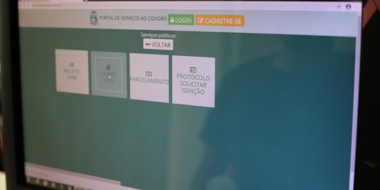 Carnês do IPTU 2021 estão disponíveis no site da Prefeitura