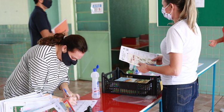 Famílias têm até sexta-feira para entregar declaração sobre o retorno das aulas na rede municipal