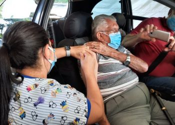 Saúde amplia vacinação contra a Covid-19 para idosos com mais de 85 anos