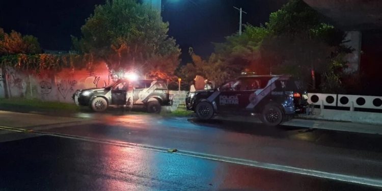 Paraná: Mulher pede ajuda ao ser assaltada e dois suspeitos morrem em confronto