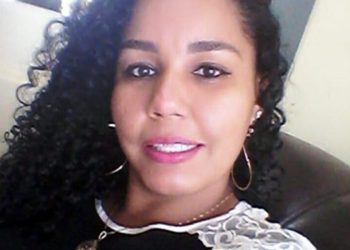 Mulher morre após ter reação alérgica a tinta de cabelo