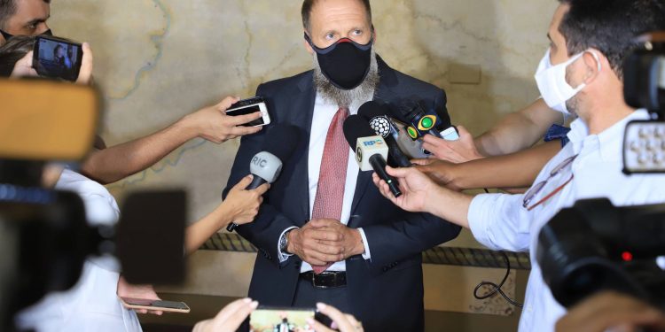 Polícia Civil afirma que houve quebra de contrato por parte da UFPR em suspensão do concurso