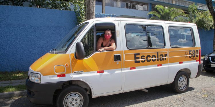 Linha de crédito especial já beneficiou 1.005 proprietários de vans