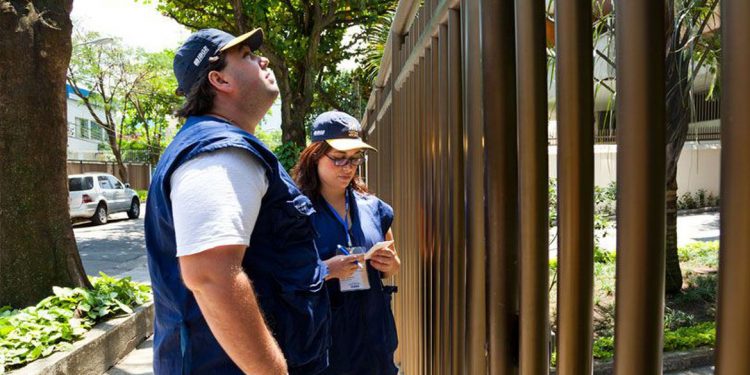 IBGE abre inscrições para 180 mil vagas de recenseador