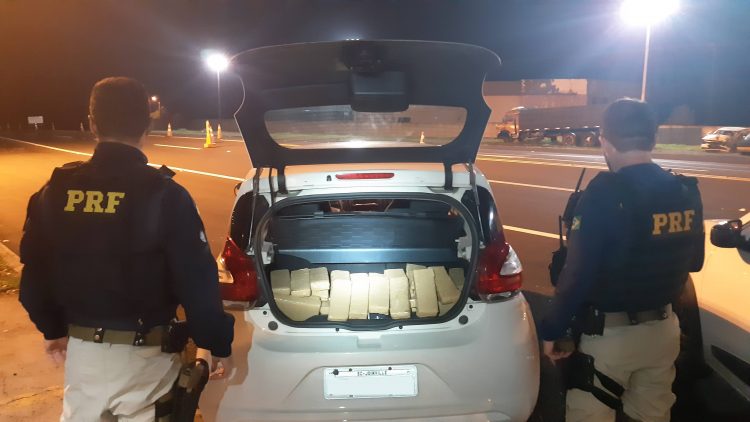 PRF apreende 150 toneladas de drogas no Paraná em 2020 e registra novo recorde histórico