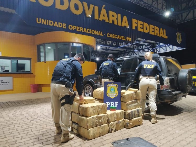 PRF apreende 150 toneladas de drogas no Paraná em 2020 e registra novo recorde histórico