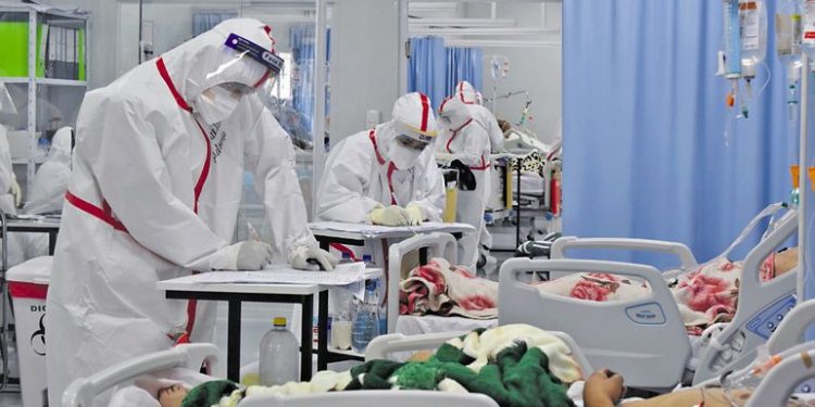 Médicos paraguaios pedem quarentena total para conter avanço da Covid-19