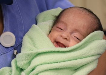 Brasil apresenta queda do número de partos durante a pandemia