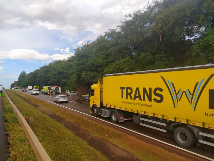 Acidente na BR-277 em São Miguel do Iguaçu deixa dois mortos