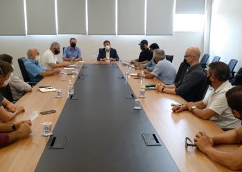 Prefeitura, comércio e turismo discutem flexibilização do funcionamento do comércio