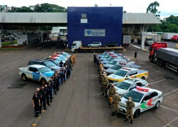 Ação coordenada pela RF apreende 27 mil garrafas de vinho com valor estimado em R$ 5 milhões