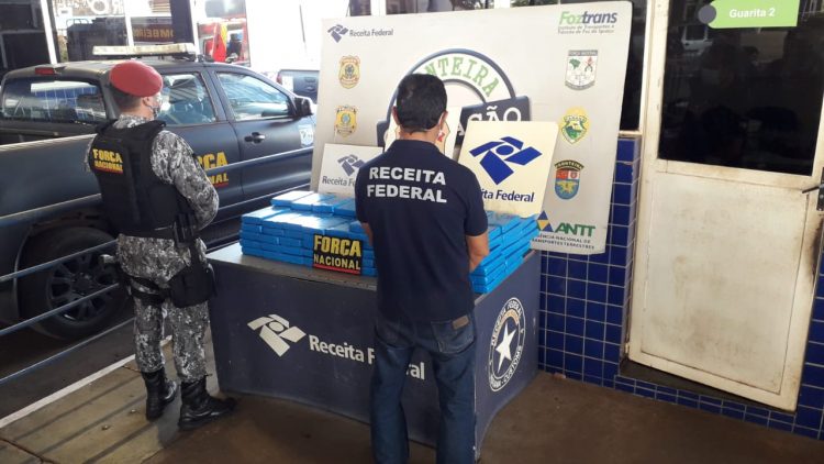 Receita Federal apreende 150 quilos de cocaína na Ponte da Amizade