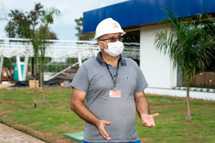 Obra do escritório da Fibra, financiada por Itaipu, garante carteira assinada para 60 trabalhadores