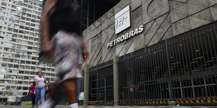 Além de Silva e Luna: governo fecha indicações para Conselho de Administração da Petrobras