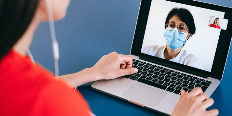 Foz: médicos oferecerão atendimento gratuito para pacientes com sintomas de Covid-19
