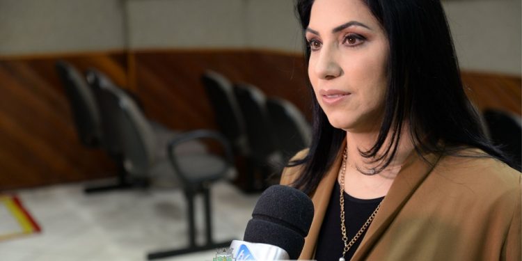 Aprovado projeto da vereadora Anice que torna essencial atividade de academias