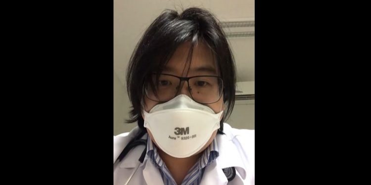 Médico do Paraná faz desabafo após morte de jovem por Covid-19: ‘Liguei para a mãe dela para que se despedissem’