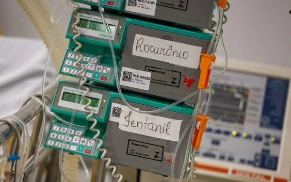 Pandemia provoca alta de até 1.000% em preços de insumos para UTIs