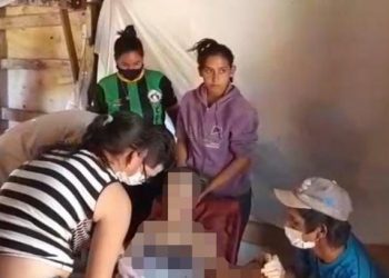 Após ser velada por quase 24 horas, mulher mexe o braço em caixão, no Paraguai