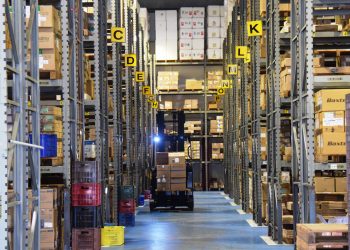 Com estoque para três dias, Paraná corre risco de desabastecimento de medicamentos para intubação