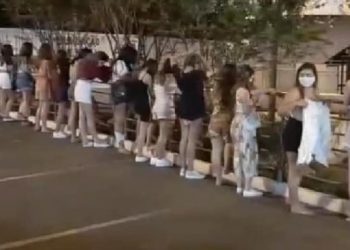 VÍDEO: Mais de 100 brasileiros são flagrados no Paraguai promovendo aglomeração