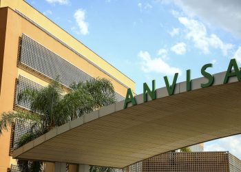 Diretoria da Anvisa rejeita importação e uso da Sputnik V