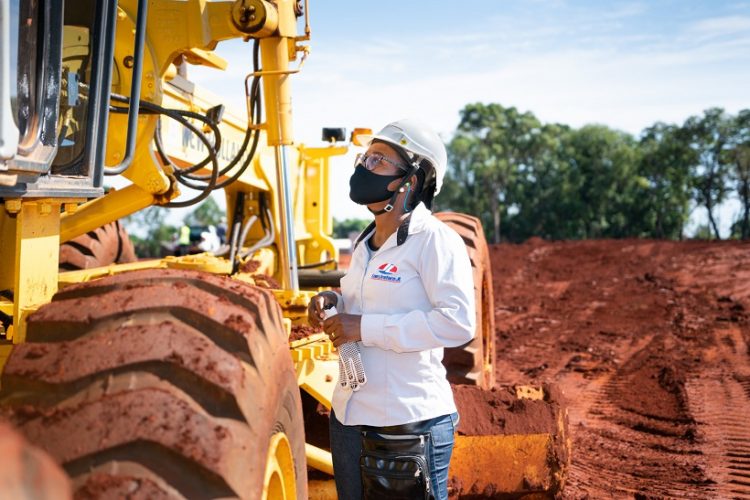 Avanço nas obras da Perimetral Leste, financiada por Itaipu, gera novos empregos