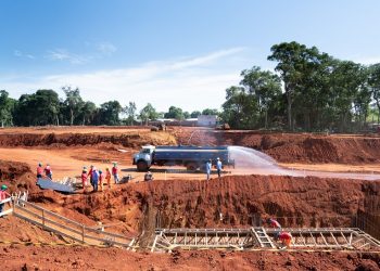Avanço nas obras da Perimetral Leste, financiada por Itaipu, gera novos empregos