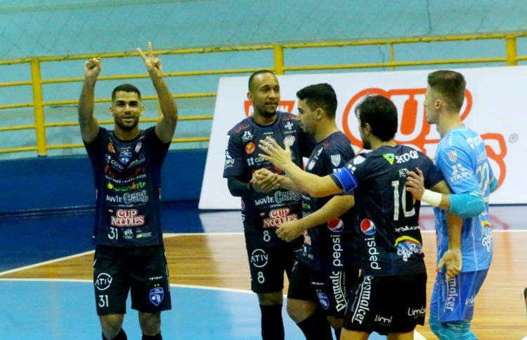 Foz Cataratas bate Ampere e mantem invencibilidade no paranaense