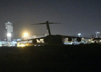 Avião Militar dos EUA permanece por duas horas em território paraguaio