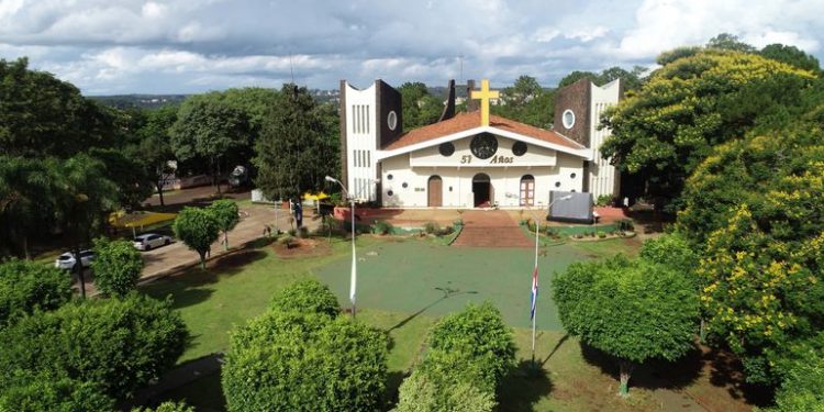 Homem tenta furtar catedral de CDE e é detido pelo padre