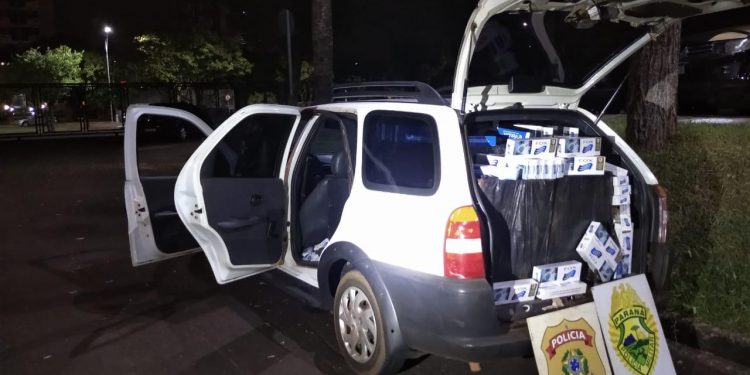 Policiais apreendem veículo com cigarros em Santa Terezinha