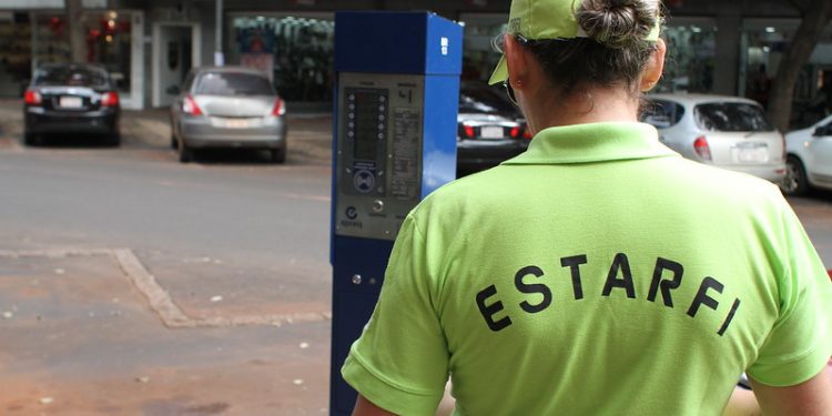 Foztrans estuda modernização do sistema de aplicação de infrações de trânsito