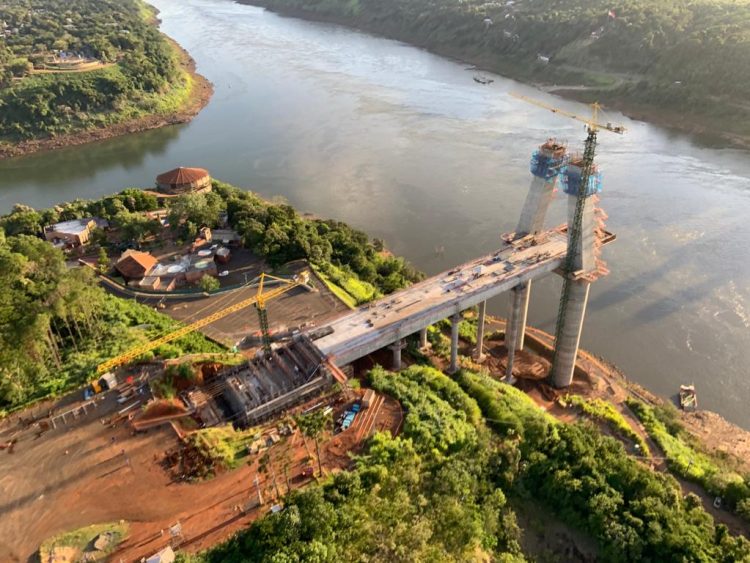 Negócio em alta: obras da usina de Itaipu atraem empresas de concreto para Foz
