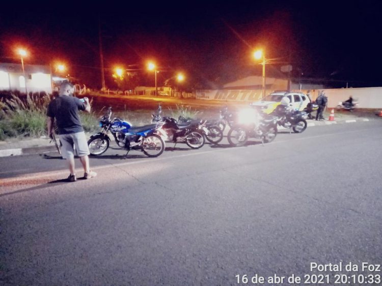 Operação da GM e PM apreendem motos com cano de escape adulterado